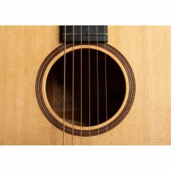 Taylor Builder's Edition 517 Grand Pacific Dreadnought Acoustic Guitar Natural