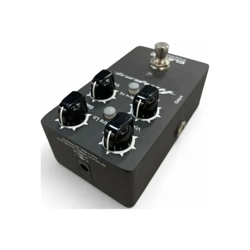 Used Ampeg Classic Analog Bass Preamp Bass Effect Pedal